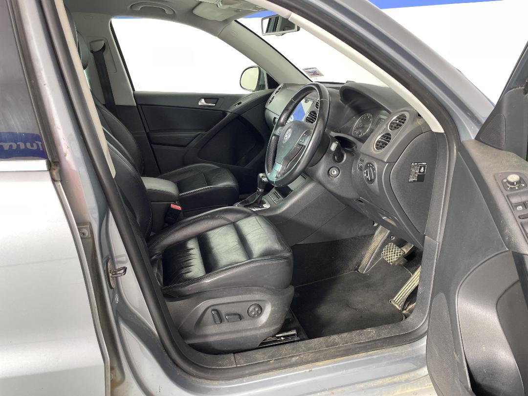 Photo '16' of Volkswagen Tiguan Photo '16' of Volkswagen Tiguan