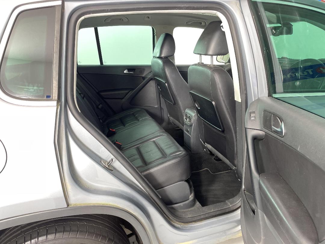 Photo '20' of Volkswagen Tiguan Photo '20' of Volkswagen Tiguan