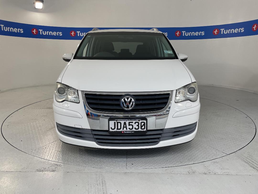 Photo '2' of Volkswagen Touran