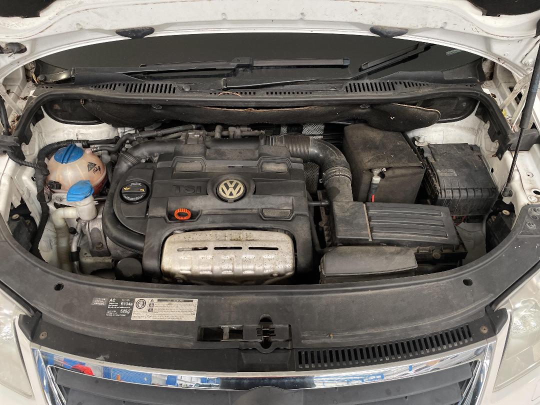 Photo '13' of Volkswagen Touran