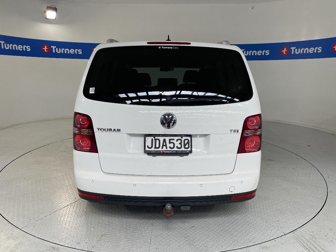 Photo '6' of Volkswagen Touran