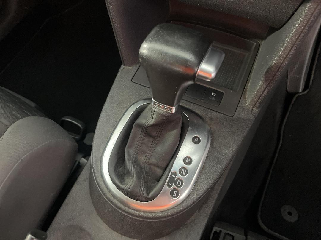 Photo '28' of Volkswagen Touran