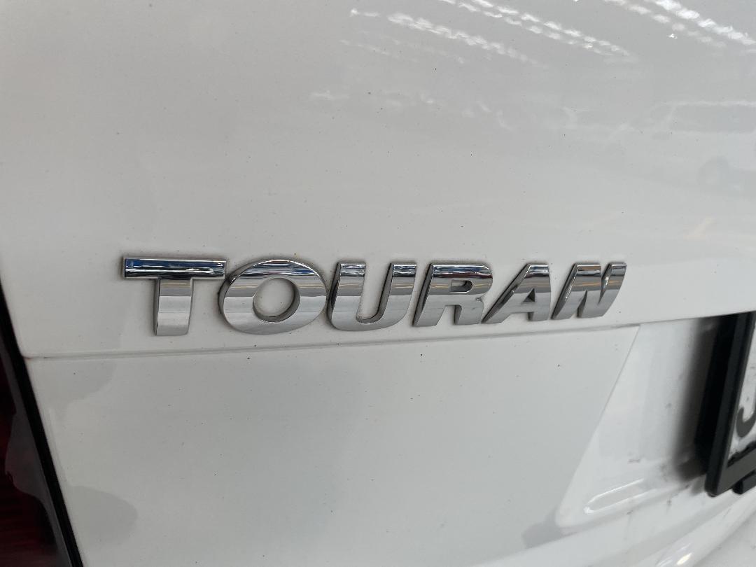 Photo '32' of Volkswagen Touran