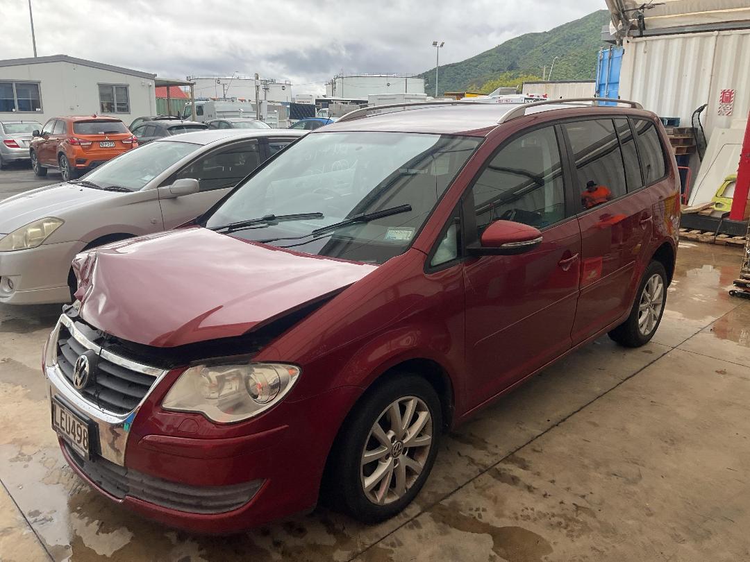 Photo '2' of Volkswagen Touran