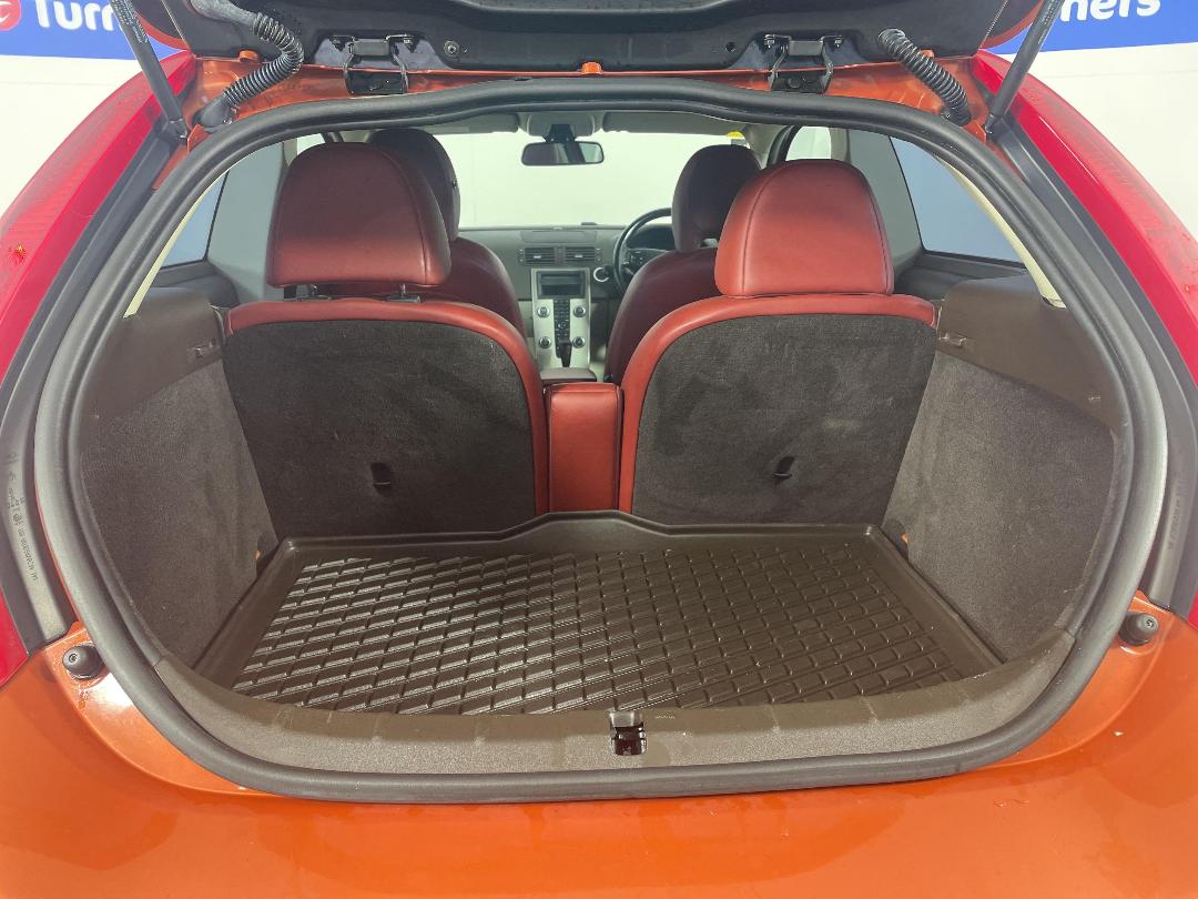 Photo '14' of Volvo C30