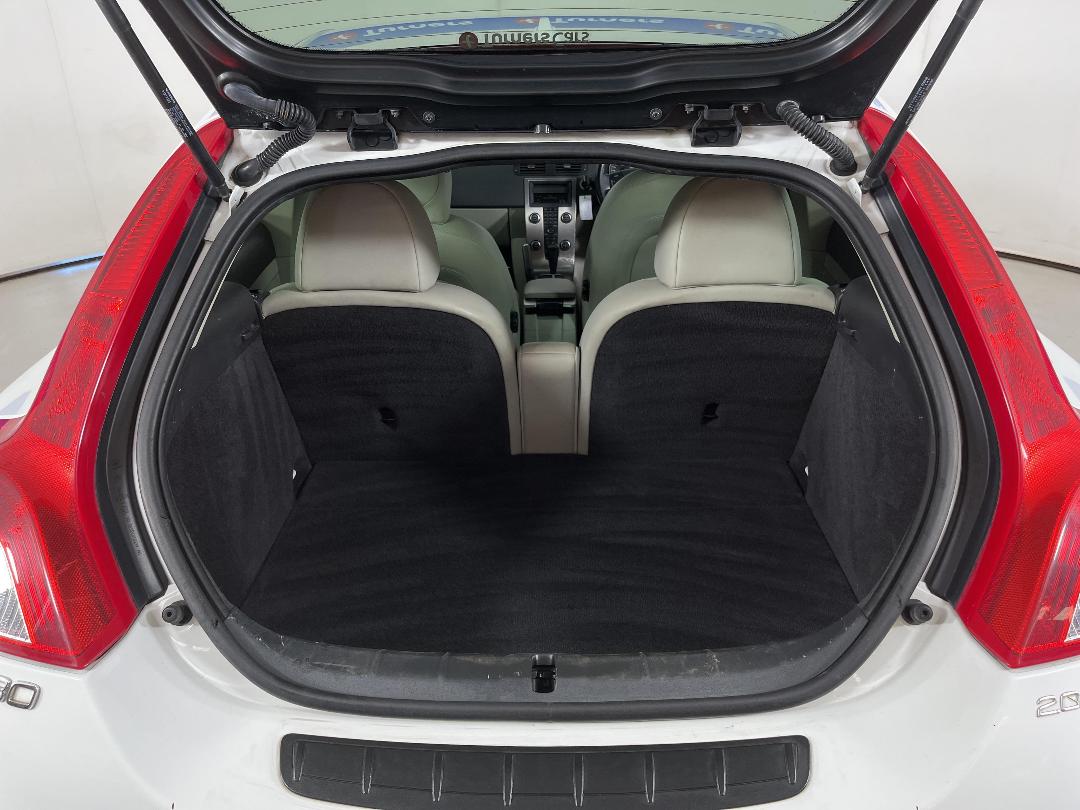 Photo '14' of Volvo C30 Photo '14' of Volvo C30