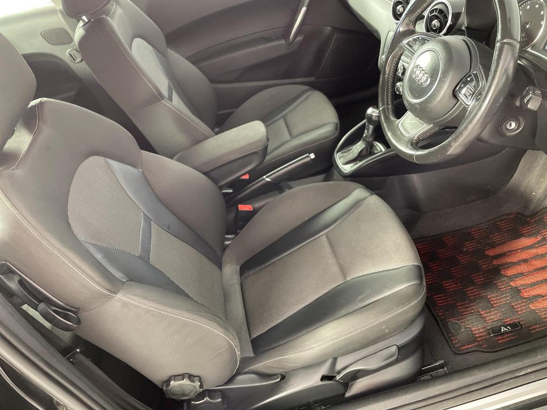 Photo '16' of Audi A1 Photo '16' of Audi A1