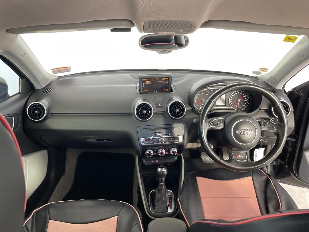 Photo '18' of Audi A1 Photo '18' of Audi A1