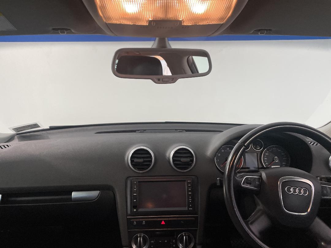 Photo '17' of Audi A3 Photo '17' of Audi A3