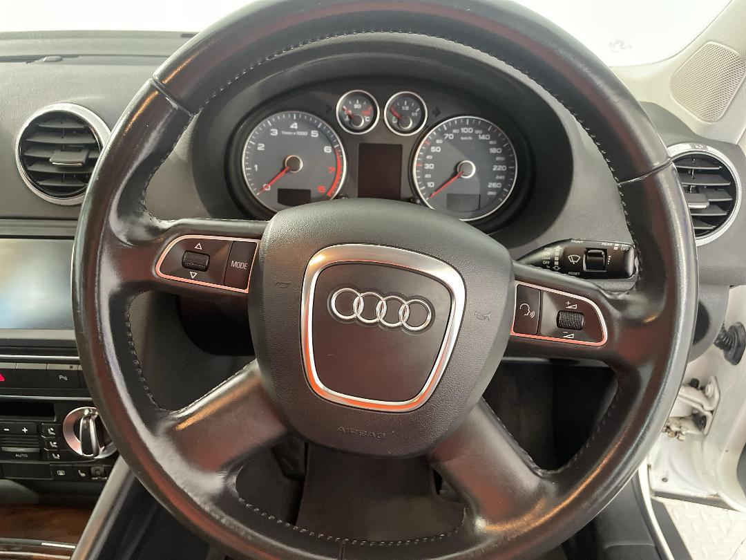 Photo '28' of Audi A3 Photo '28' of Audi A3