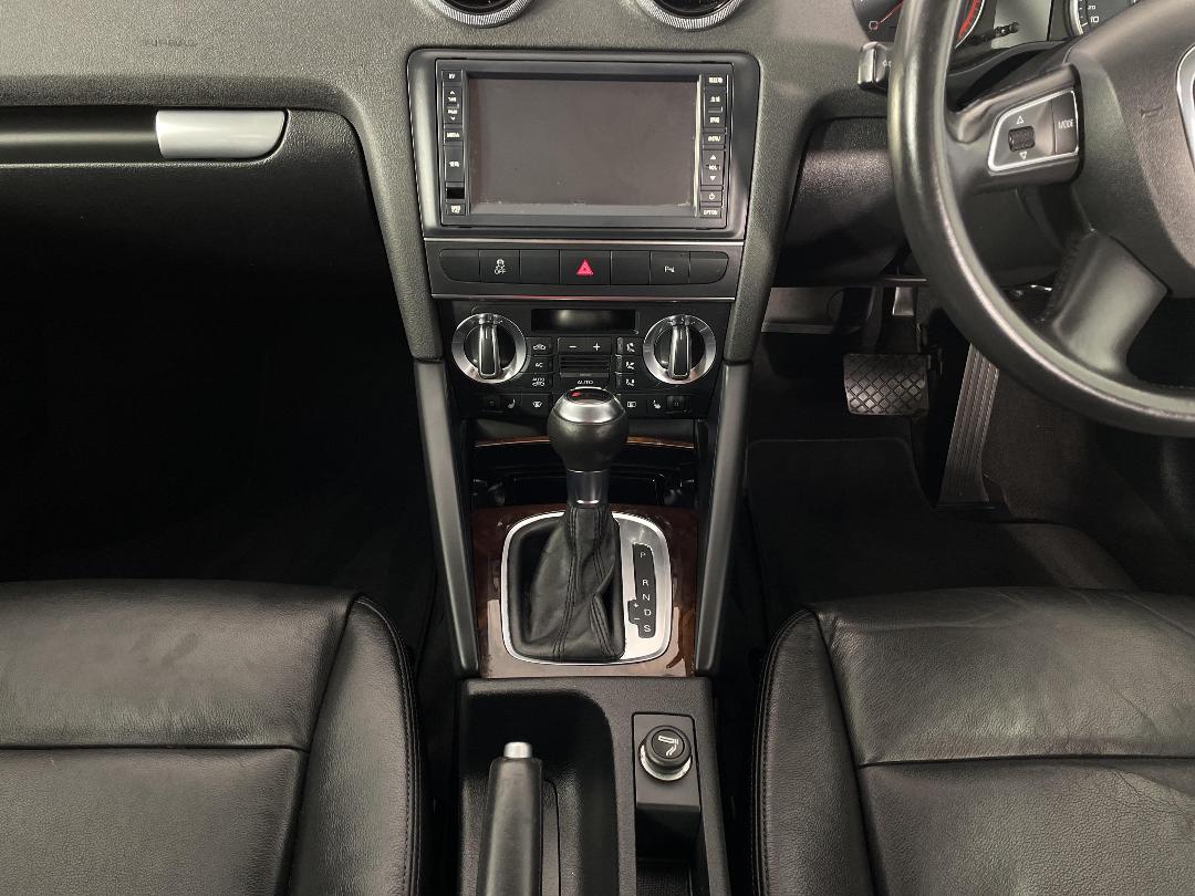 Photo '18' of Audi A3 Photo '18' of Audi A3