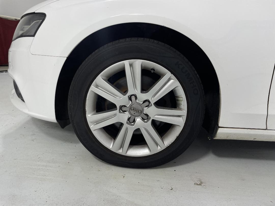 Photo '8' of Audi A4