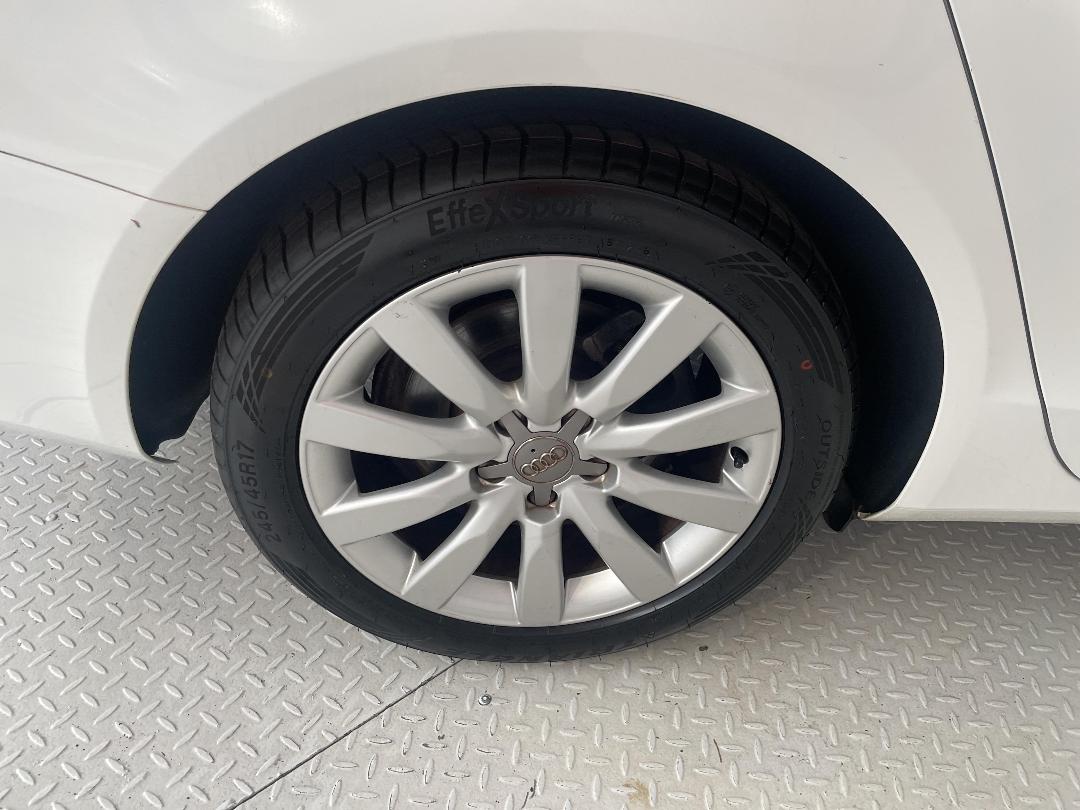 Photo '12' of Audi A4 Photo '12' of Audi A4