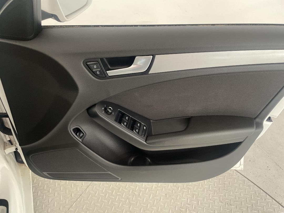 Photo '15' of Audi A4 Photo '15' of Audi A4