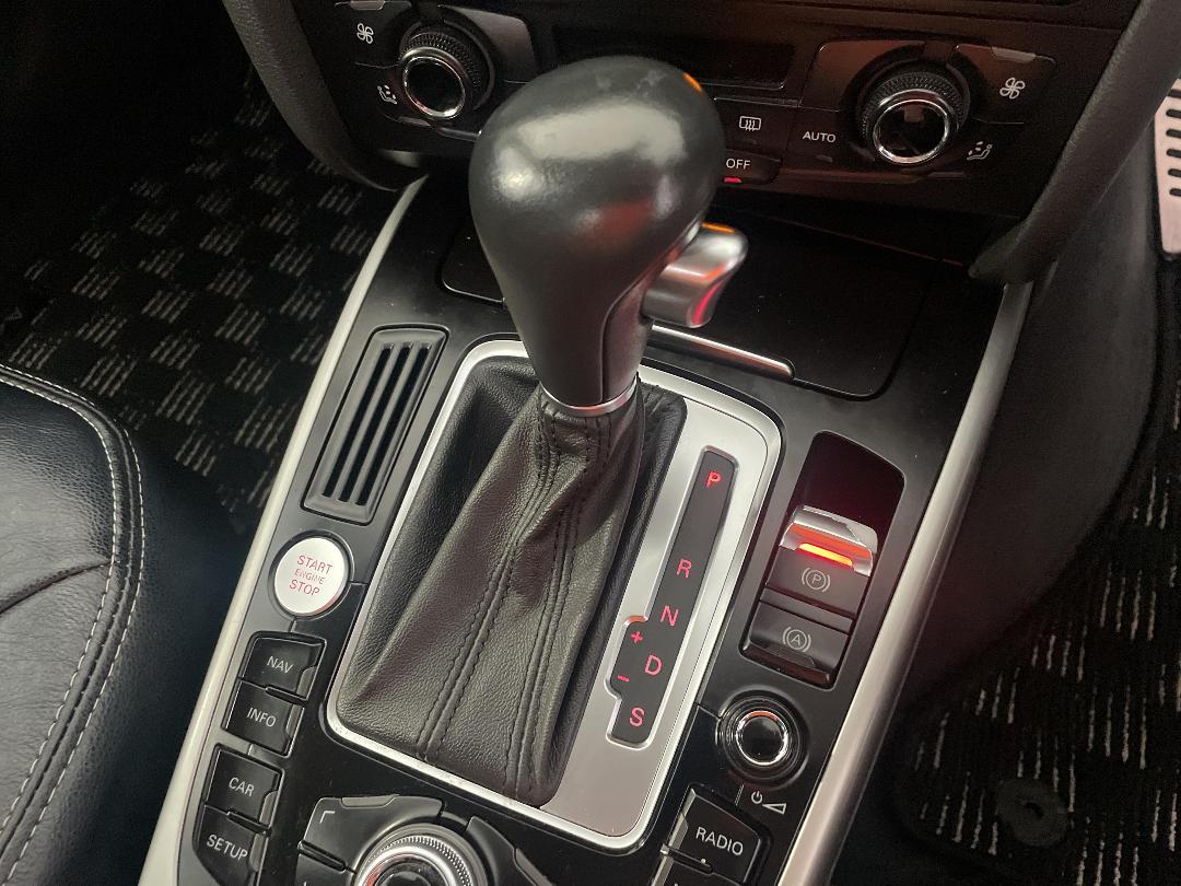 Photo '32' of Audi A4 Photo '32' of Audi A4