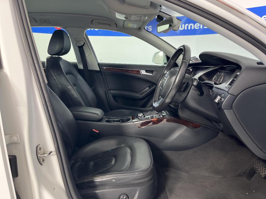 Photo '16' of Audi A4 Photo '16' of Audi A4