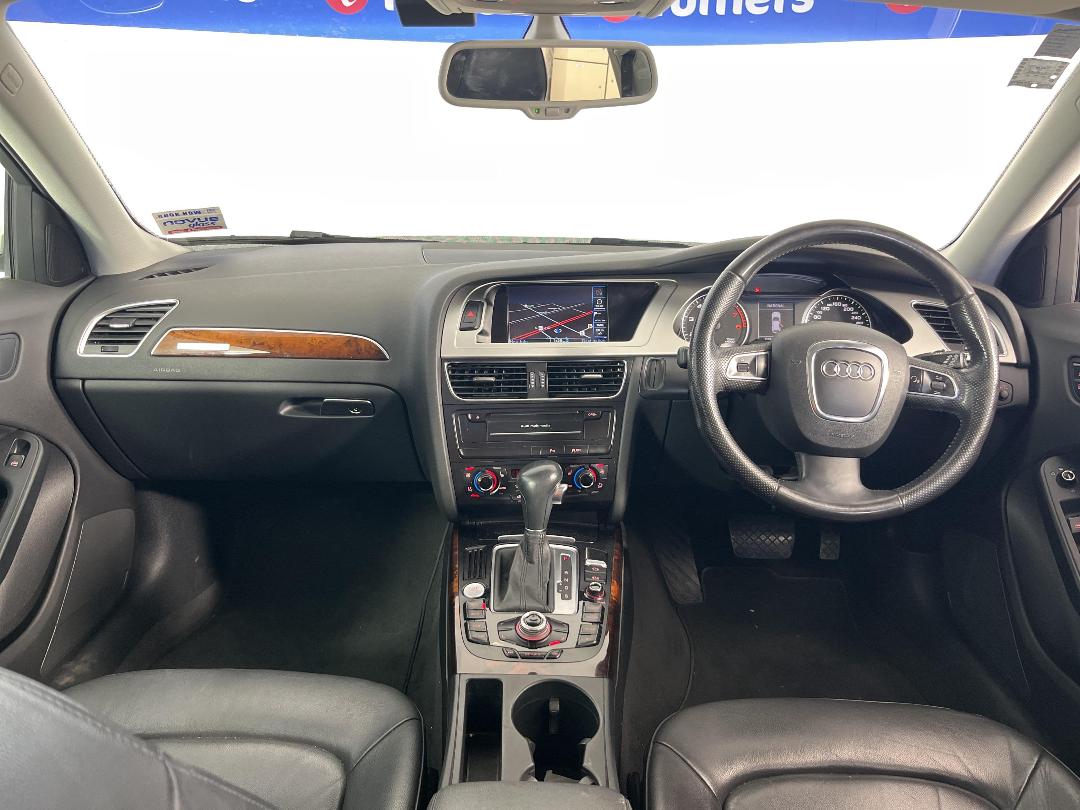 Photo '17' of Audi A4 Photo '17' of Audi A4