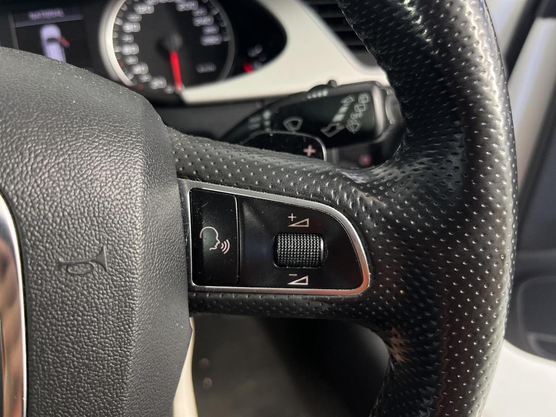 Photo '23' of Audi A4 Photo '23' of Audi A4