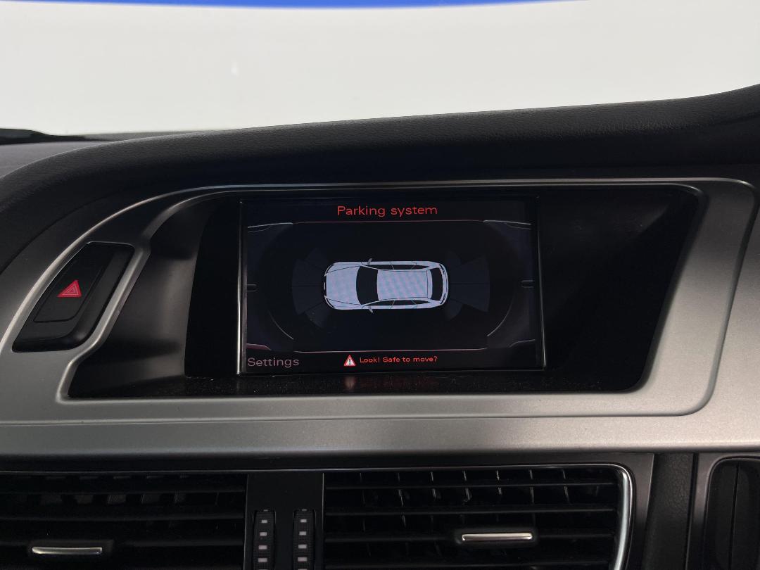 Photo '27' of Audi A4 Photo '27' of Audi A4