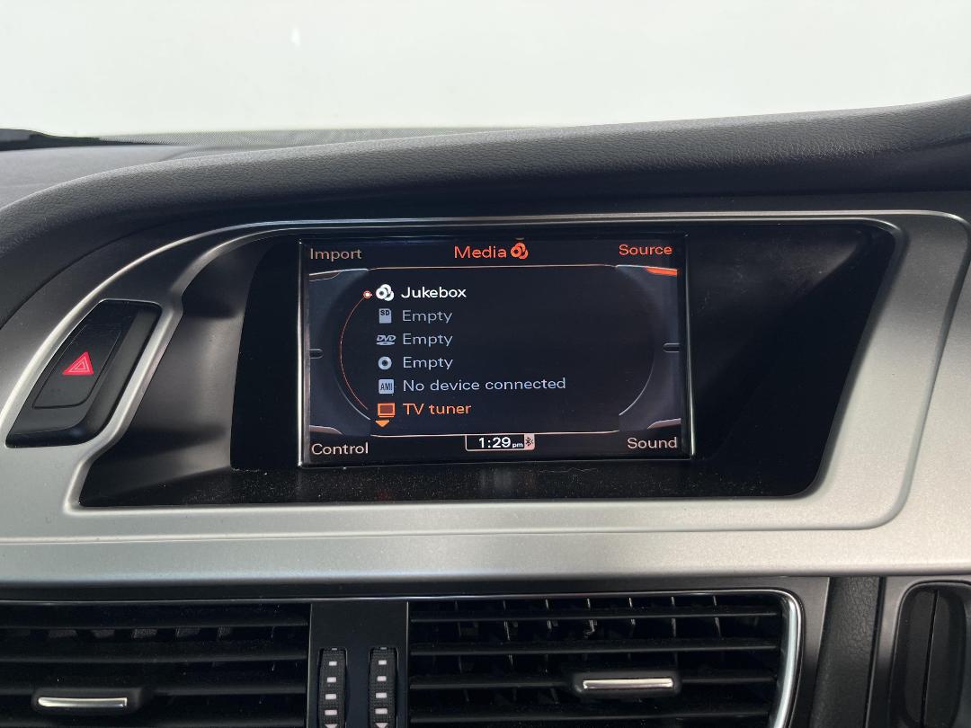 Photo '26' of Audi A4 Photo '26' of Audi A4