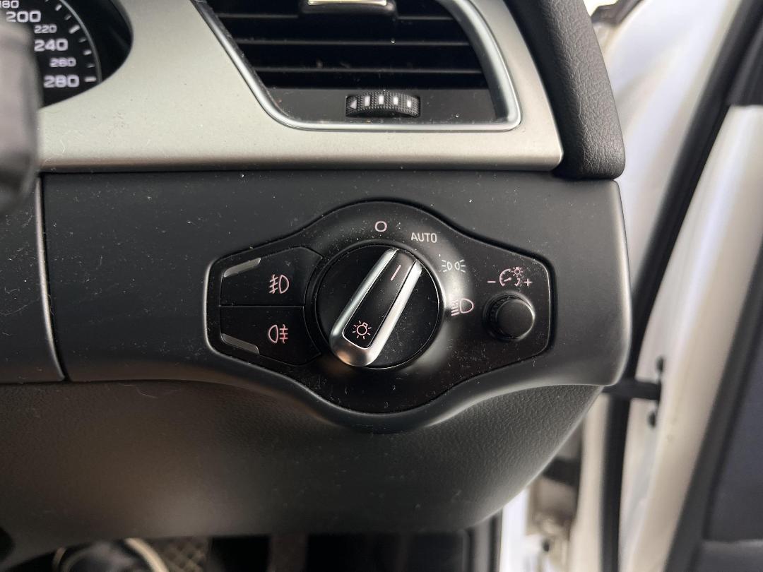 Photo '30' of Audi A4 Photo '30' of Audi A4