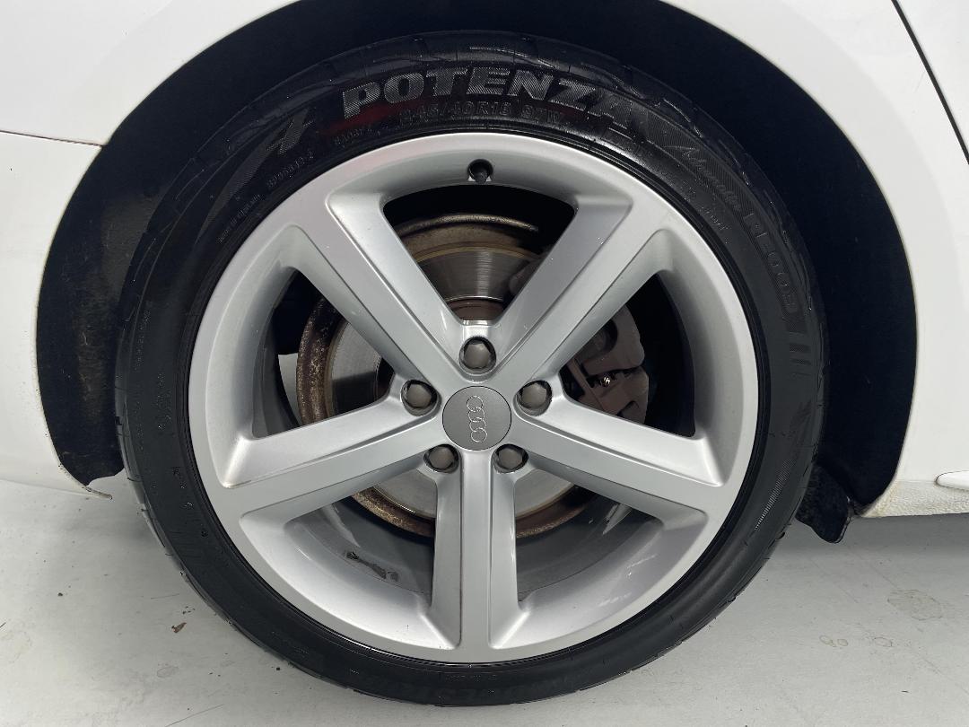 Photo '12' of Audi A4 Photo '12' of Audi A4