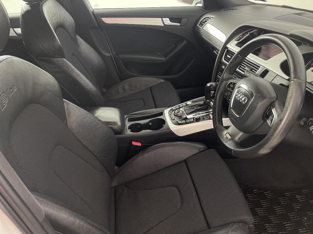 Photo '16' of Audi A4 Photo '16' of Audi A4