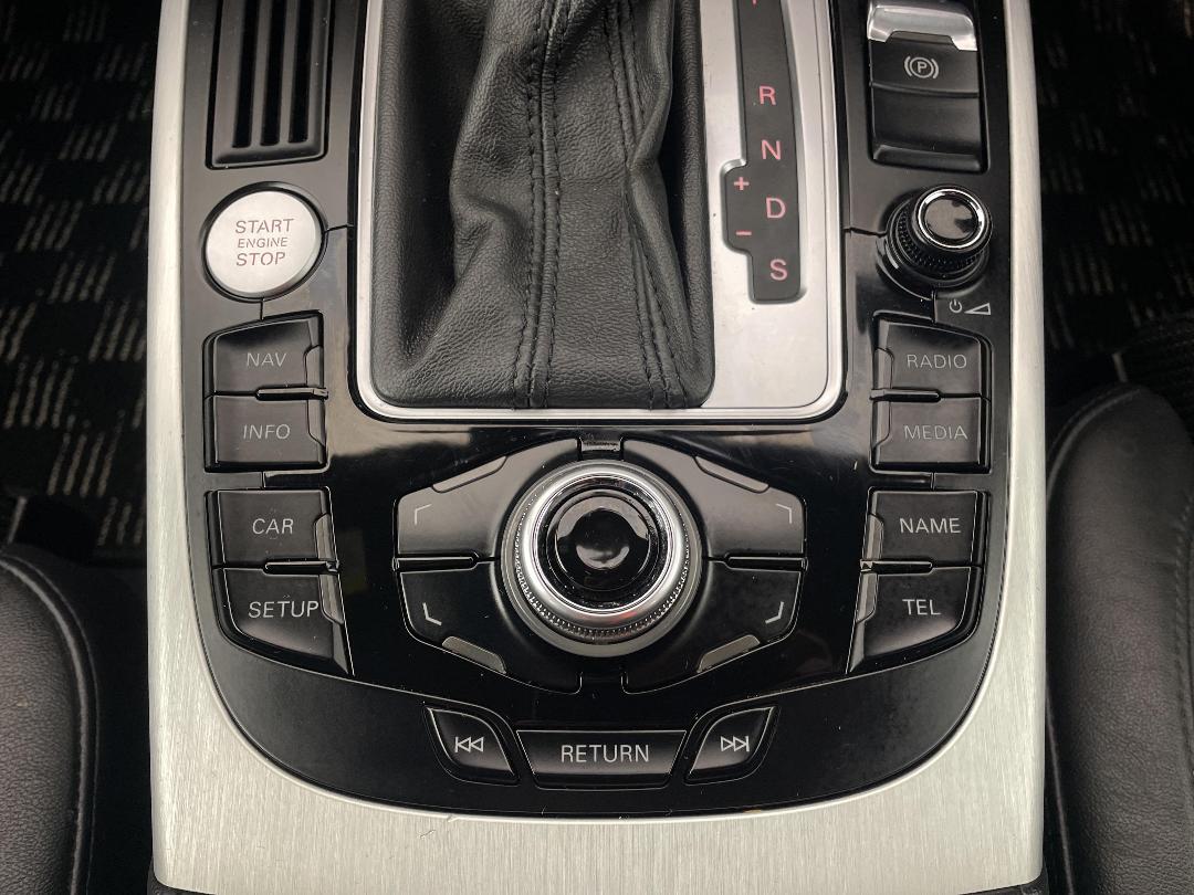 Photo '23' of Audi A4 Photo '23' of Audi A4