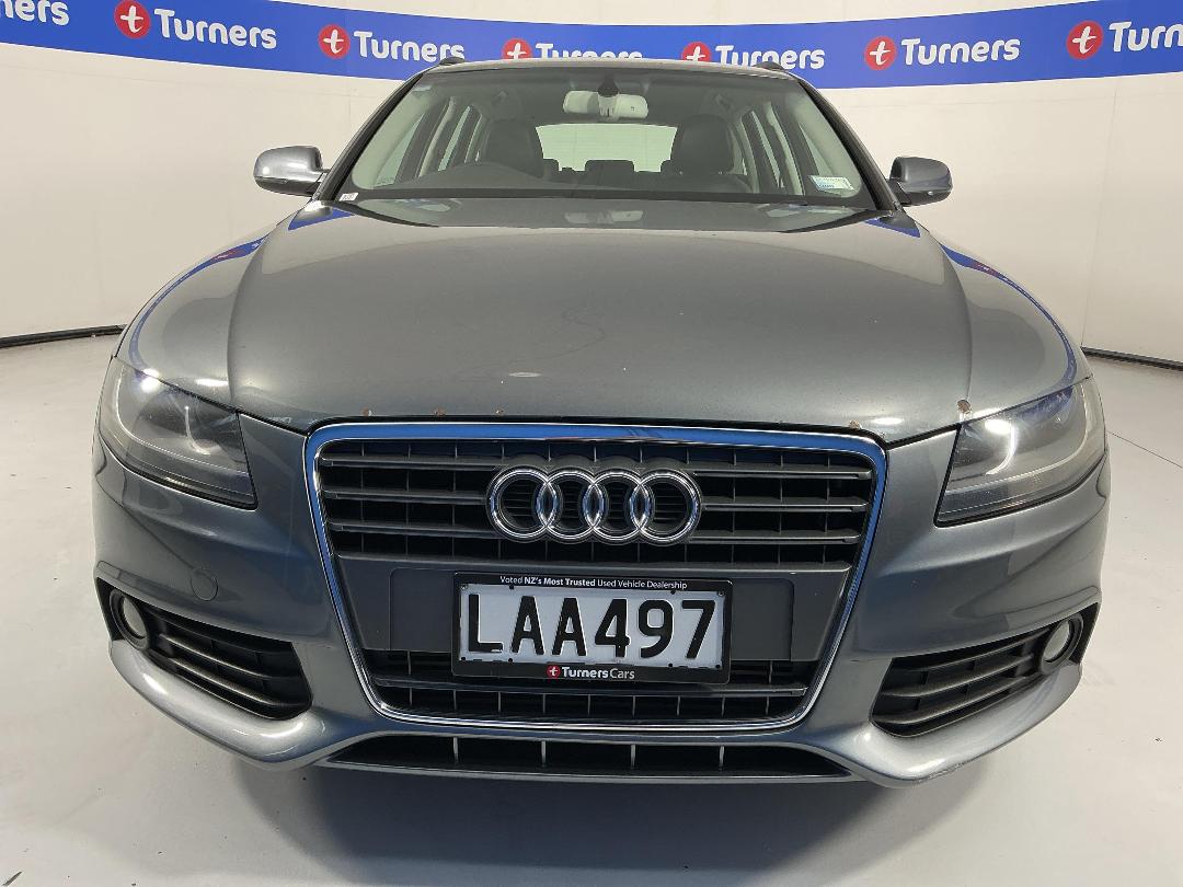 Photo '2' of Audi A4