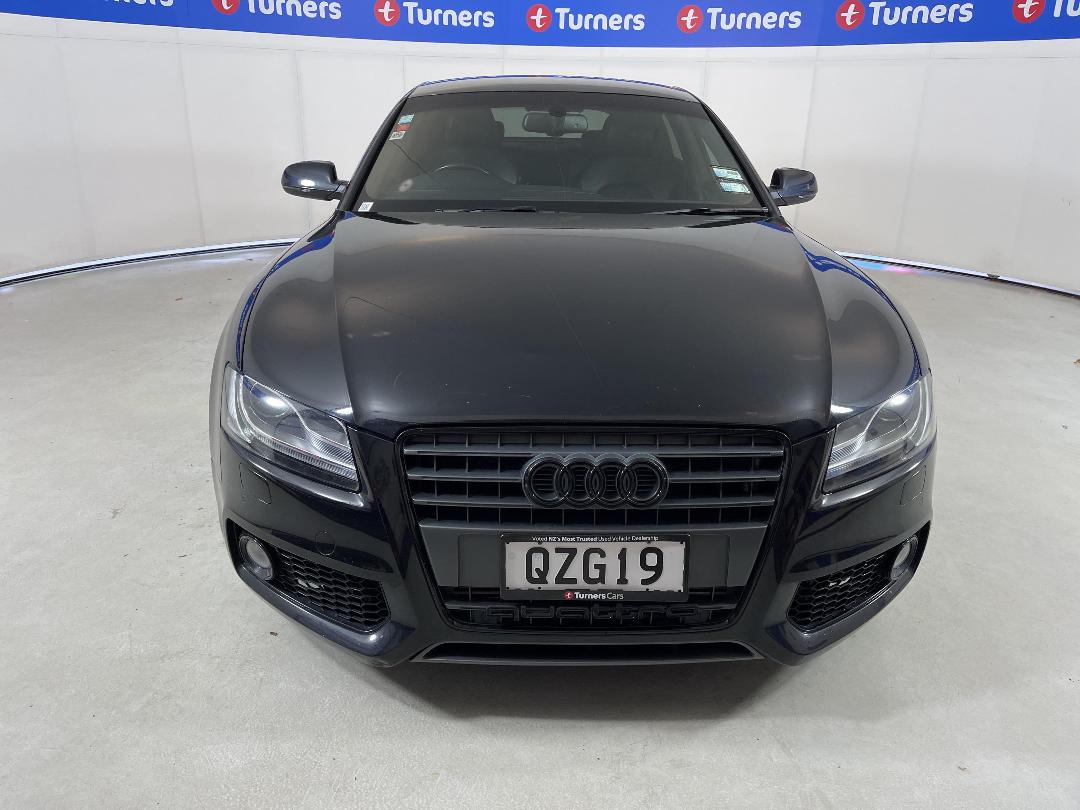 Photo '2' of Audi A5 Photo '2' of Audi A5