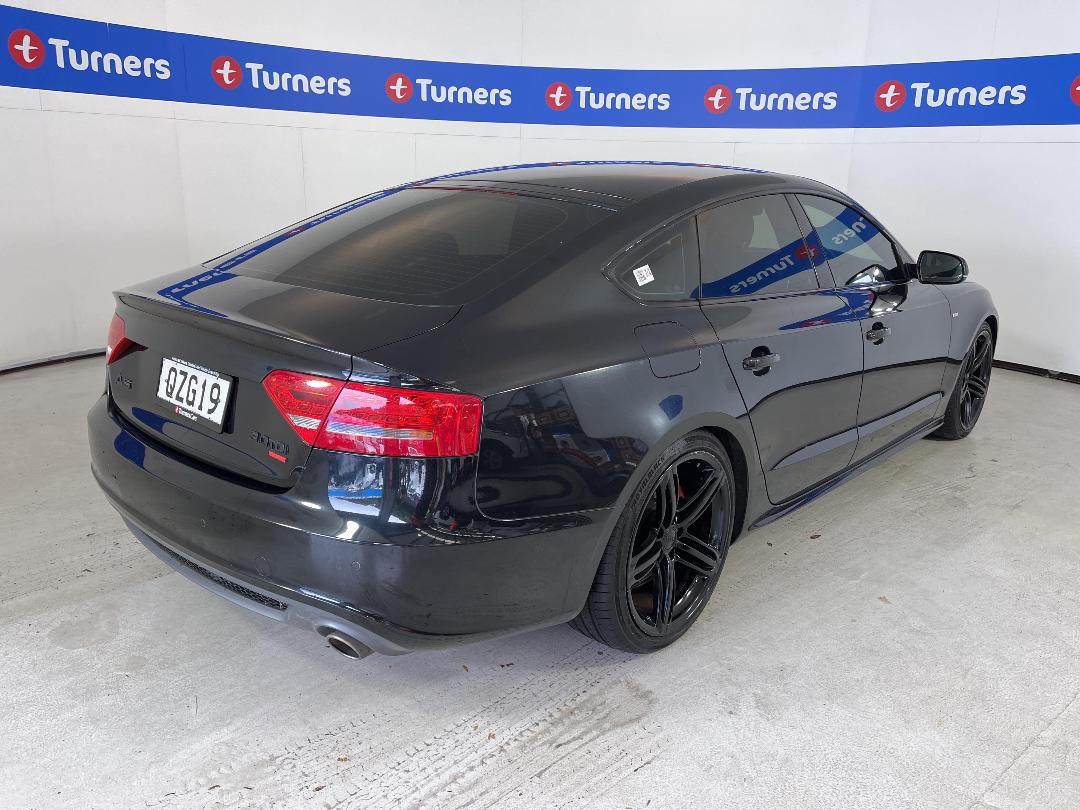 Photo '7' of Audi A5 Photo '7' of Audi A5