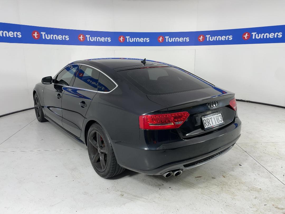 Photo '5' of Audi A5 Photo '5' of Audi A5