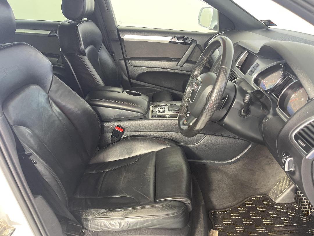 Photo '16' of Audi Q7