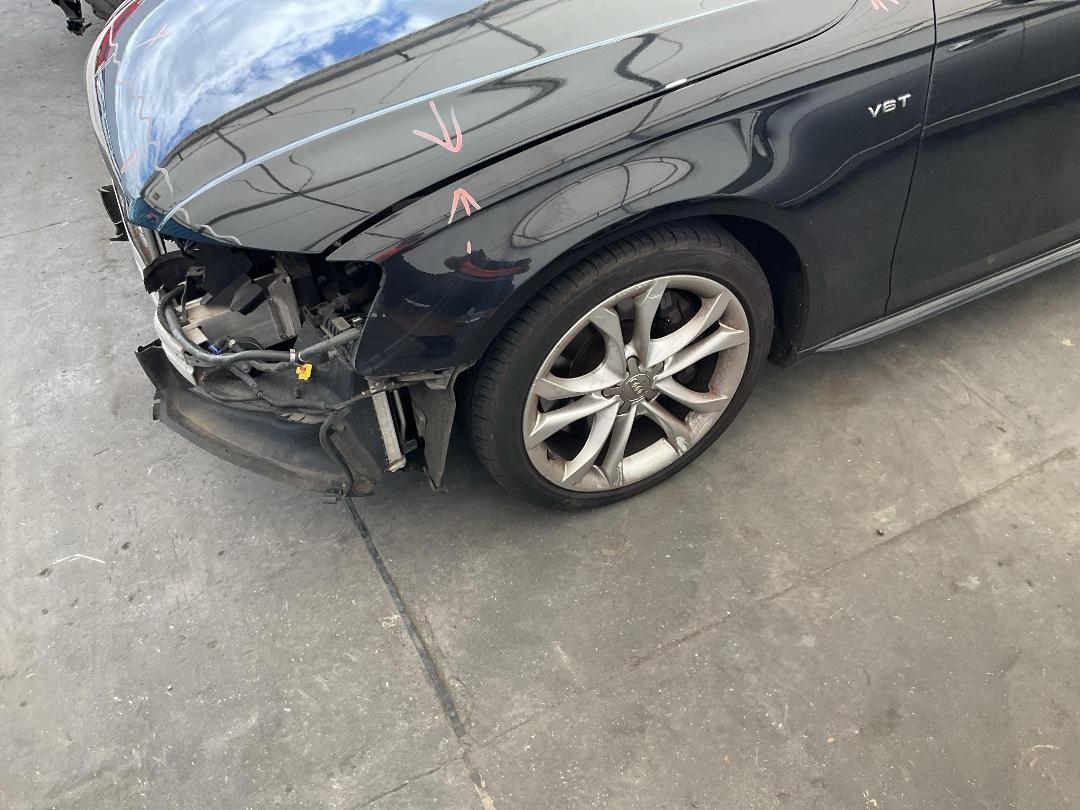 Photo '7' of Audi S4 Photo '7' of Audi S4