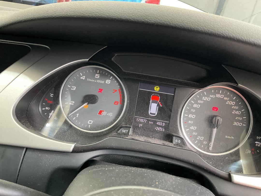 Photo '19' of Audi S4 Photo '19' of Audi S4