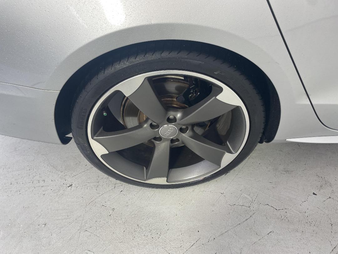 Photo '12' of Audi S5 Photo '12' of Audi S5