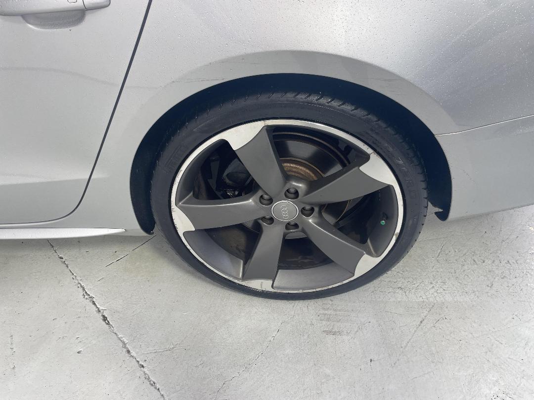 Photo '11' of Audi S5 Photo '11' of Audi S5