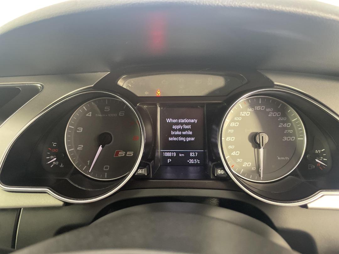 Photo '21' of Audi S5 Photo '21' of Audi S5