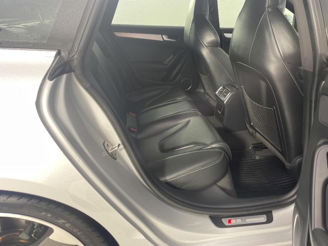 Photo '20' of Audi S5 Photo '20' of Audi S5