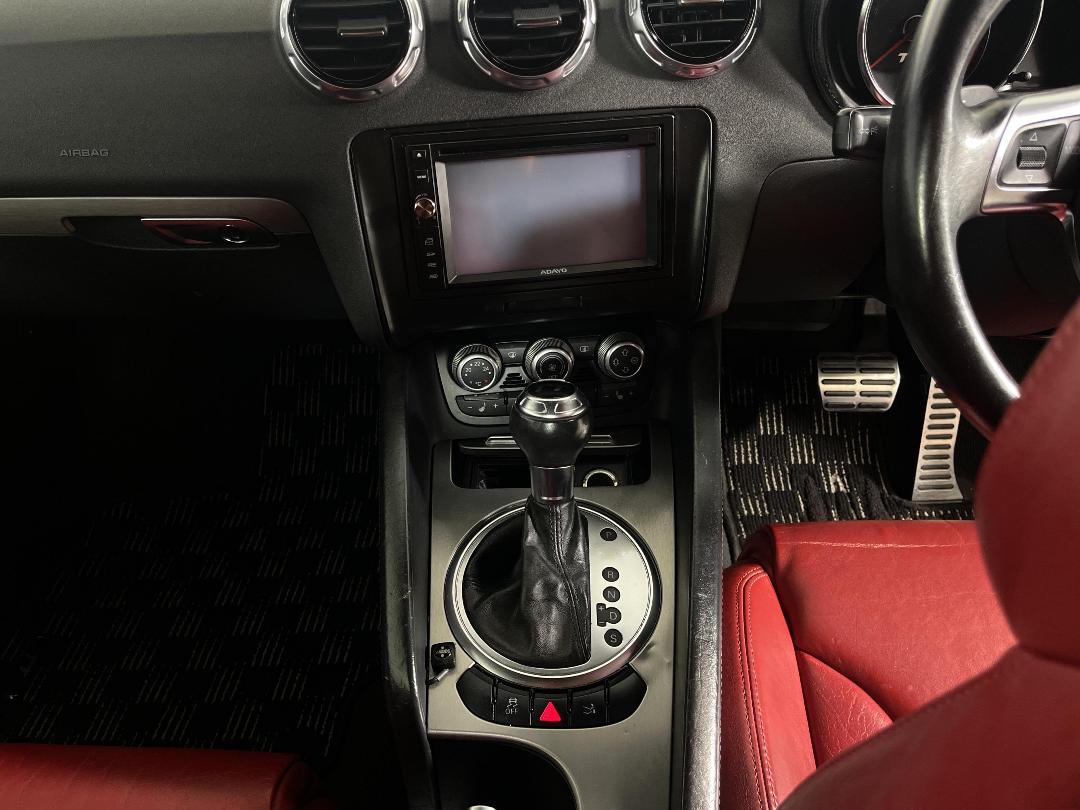 Photo '22' of Audi TT Photo '22' of Audi TT