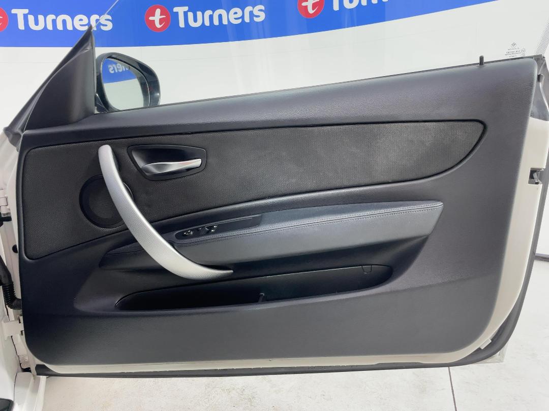 Photo '15' of BMW 1 Series Photo '15' of BMW 1 Series