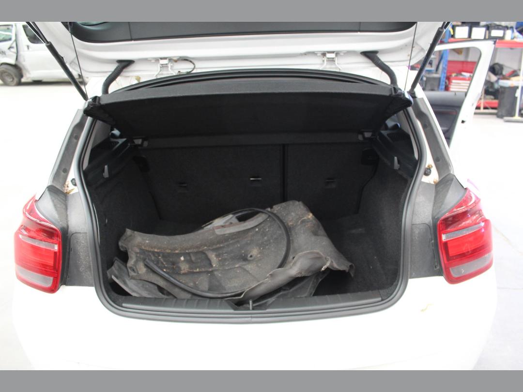 Photo '12' of BMW 116I Sport