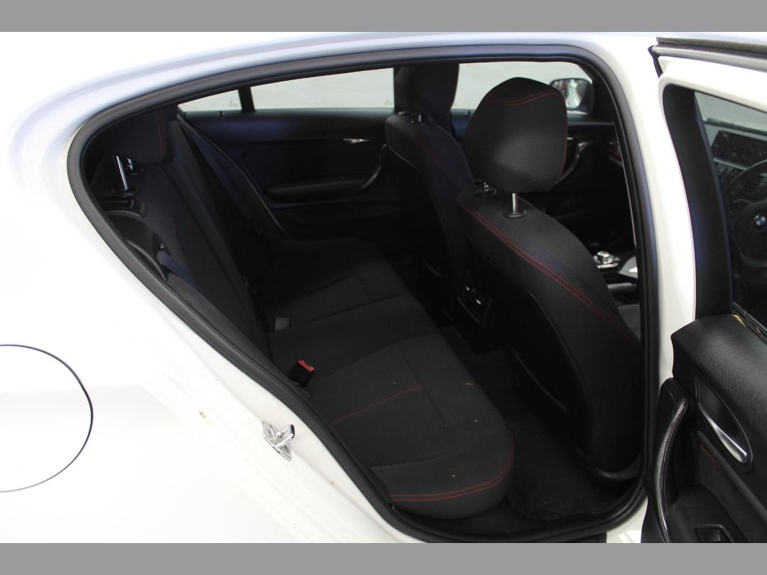 Photo '13' of BMW 116I Sport