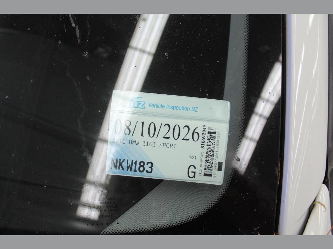 Photo '17' of BMW 116I Sport