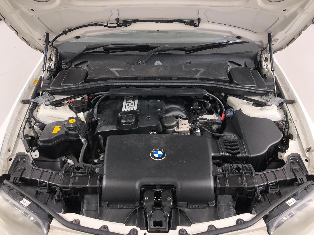 Photo '13' of BMW 120I Photo '13' of BMW 120I