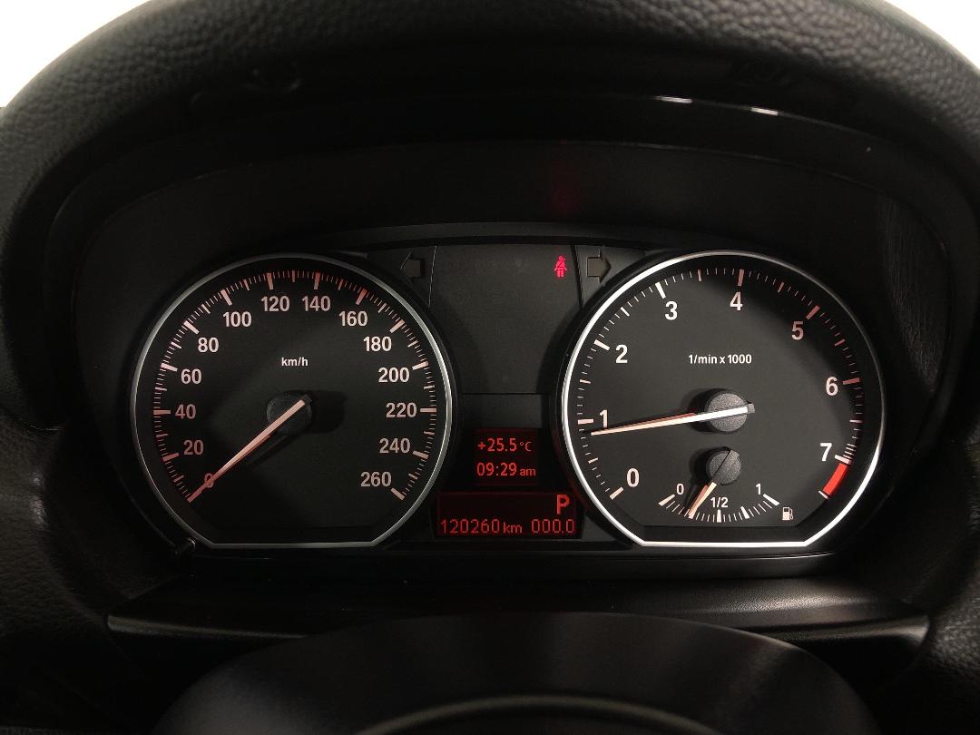 Photo '21' of BMW 120I Photo '21' of BMW 120I