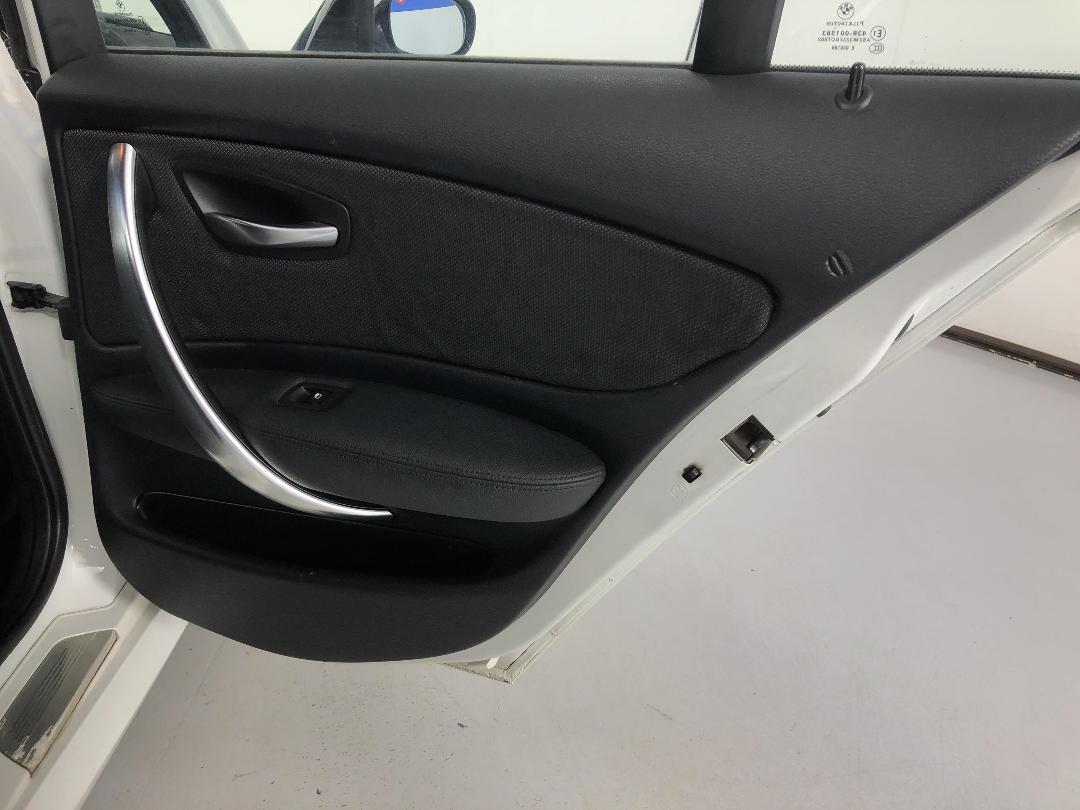 Photo '19' of BMW 120I Photo '19' of BMW 120I