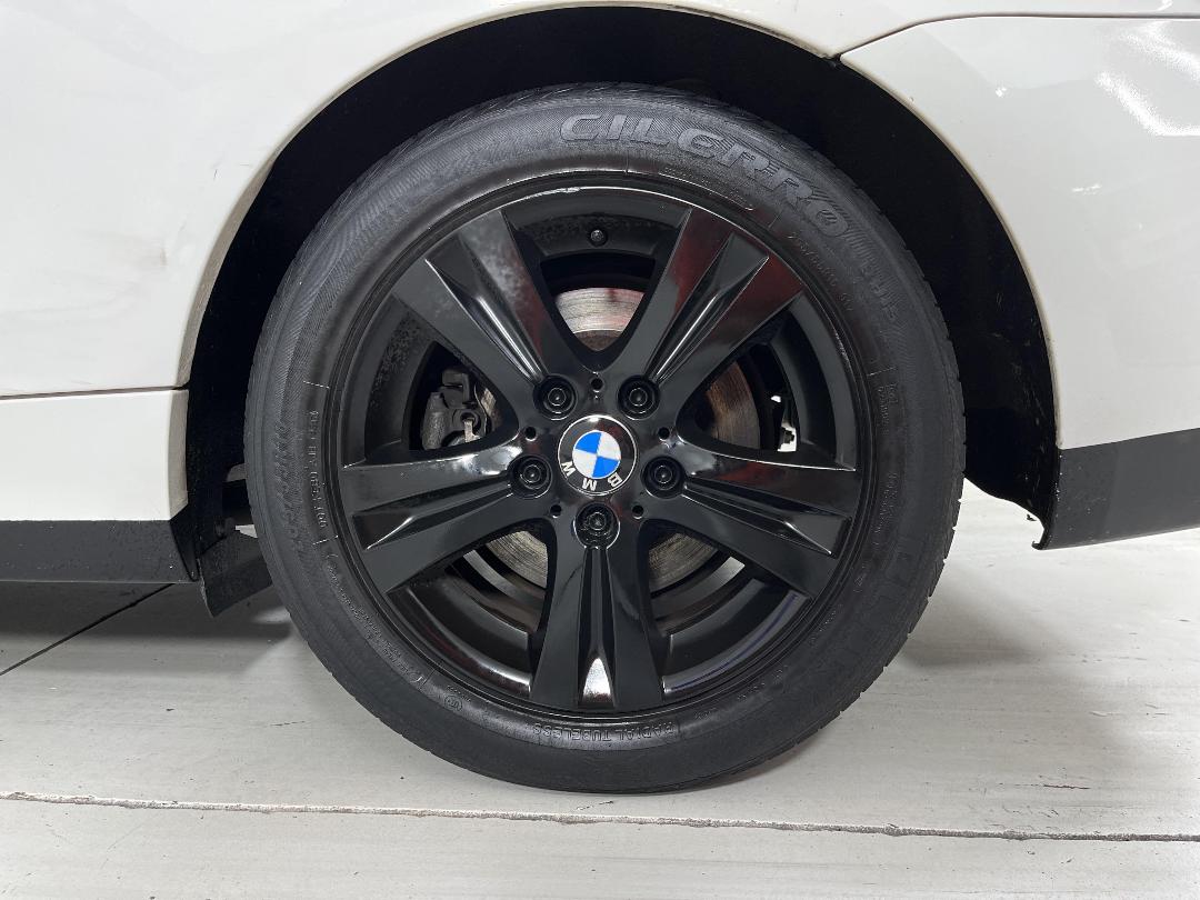 Photo '11' of BMW 120I