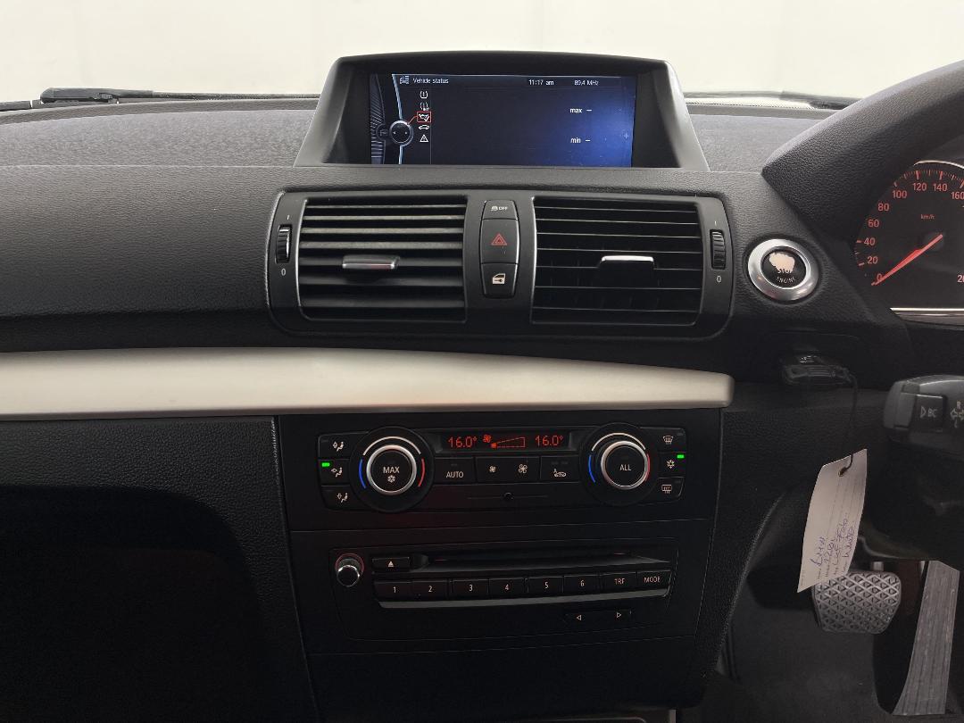 Photo '18' of BMW 120I