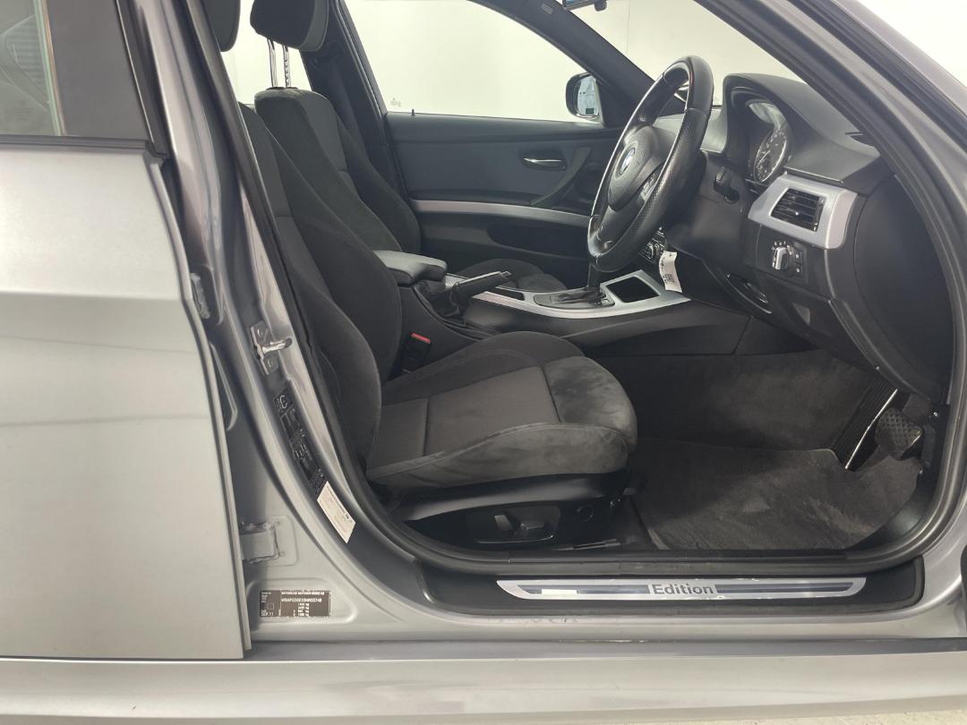 Photo '16' of BMW 3 Series